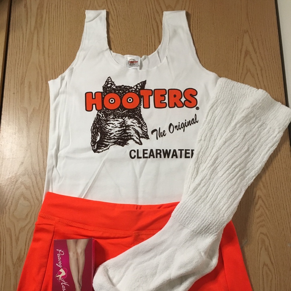 Hooters Girl Uniform Tank Shorts Pantyhose & XL Length Scrunchie Socks Small